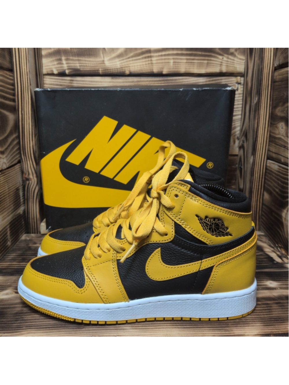 Air Jordan 1 High OG "Pollen" Black Yellow GS Size 5Y Sneakers Shoes 575441-701